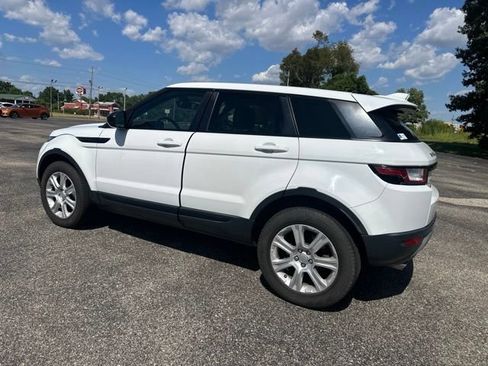 Used 2018 Land Rover Range Rover Evoque SE Premium AWD/4WD image 23
