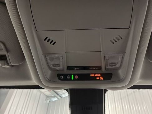 Used 2024 Chevrolet Equinox LT w/ LPO, Floor Liner Package FWD image 33