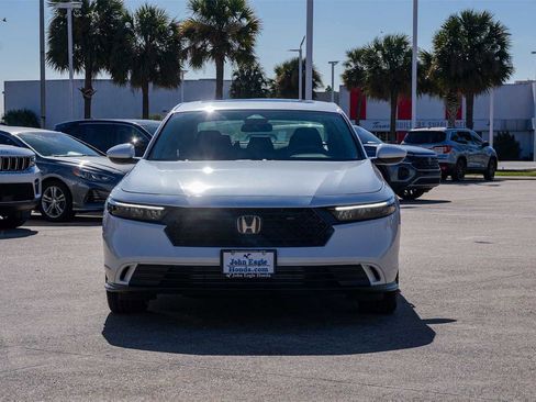 Certified 2023 Honda Accord EX image 6