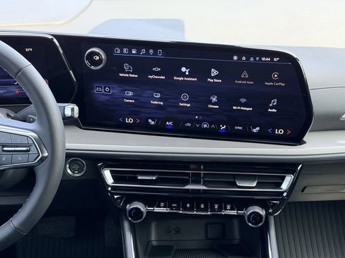 New 2026 Chevrolet Traverse LT w/ Midnight/Sport Edition image 17