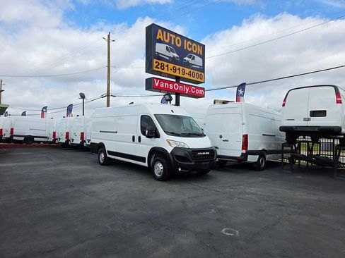 Used 2023 RAM ProMaster 3500 w/ Driver Convenience Group FWD image 25
