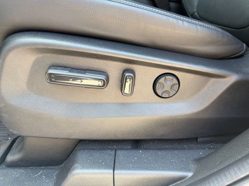 Used 2024 Honda Odyssey Touring image 9