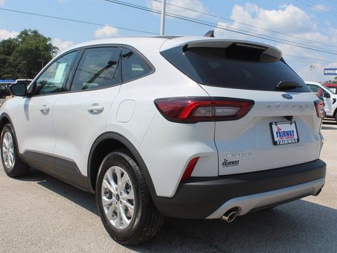 New 2025 Ford Escape Active w/ Cold Weather Package image 7