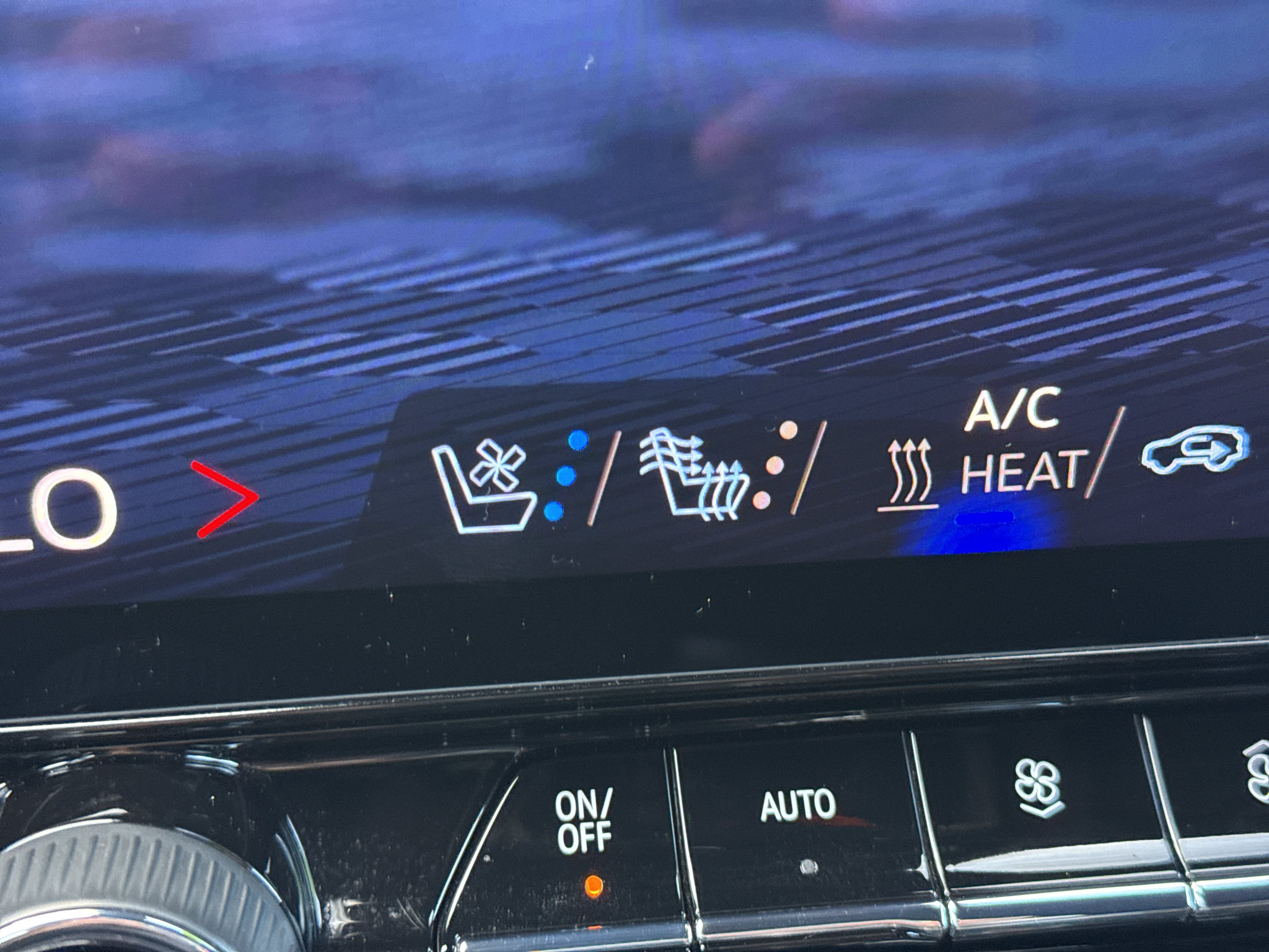 Used 2024 Chevrolet Blazer EV RS AWD/4WD image 39