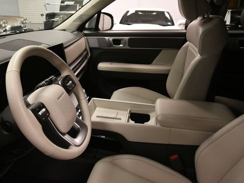 Used 2026 Hyundai Santa Fe SEL AWD/4WD image 18