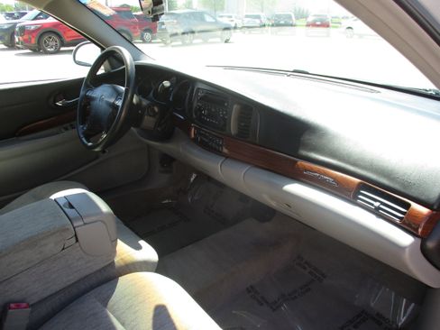 Used 2005 Buick Le Sabre Custom w/ Wheel And Sound Package FWD image 22