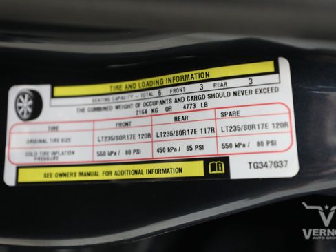 New 2026 RAM 3500 Tradesman AWD/4WD image 40