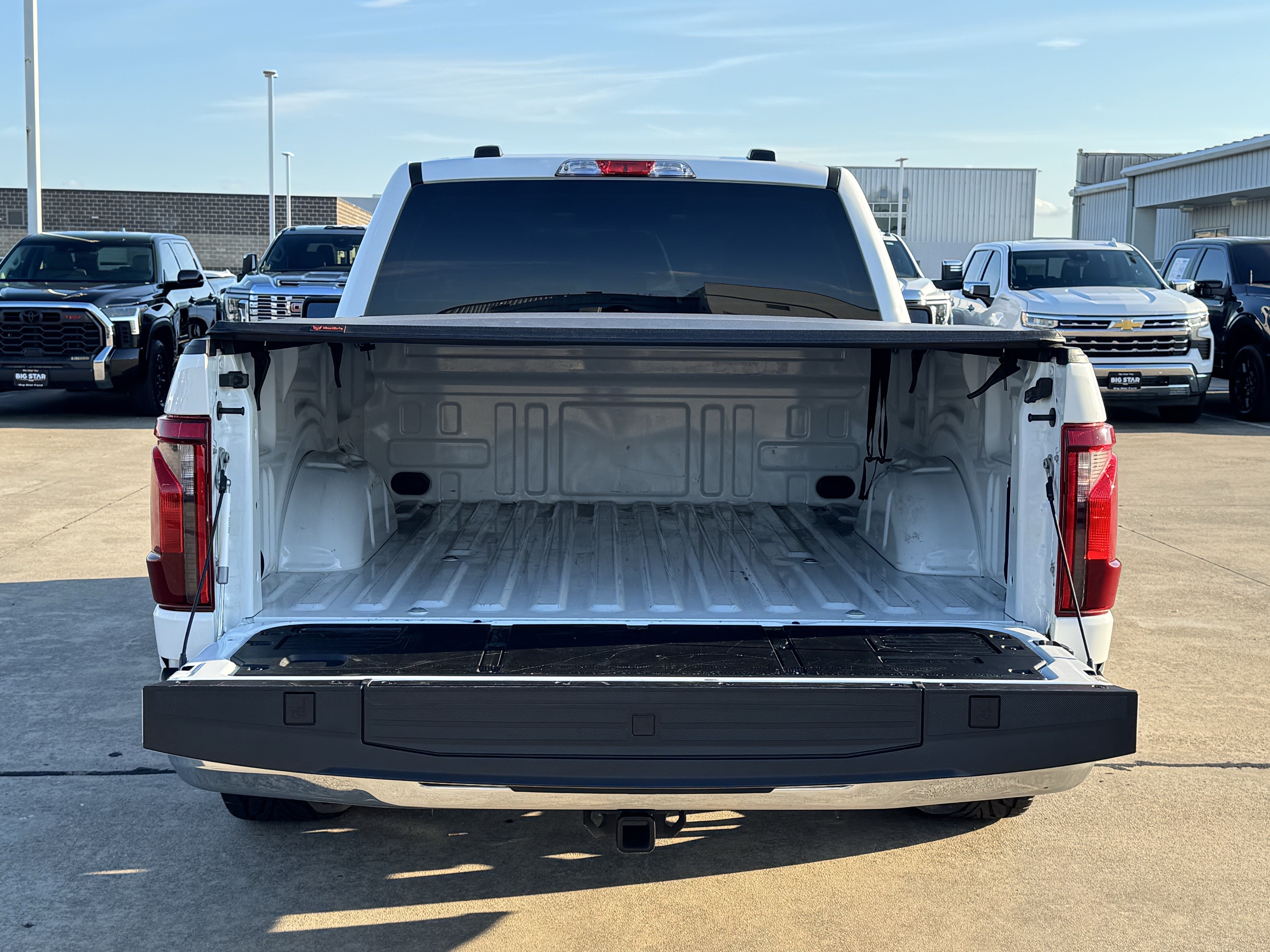 Used 2025 Ford F150 XL w/ Equipment Group 103A High AWD/4WD image 25