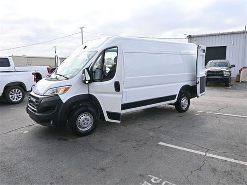 New 2026 RAM ProMaster 2500 w/ Premium Convenience Group image 28