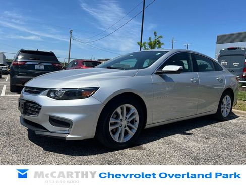 Used 2018 Chevrolet Malibu LT FWD image 7