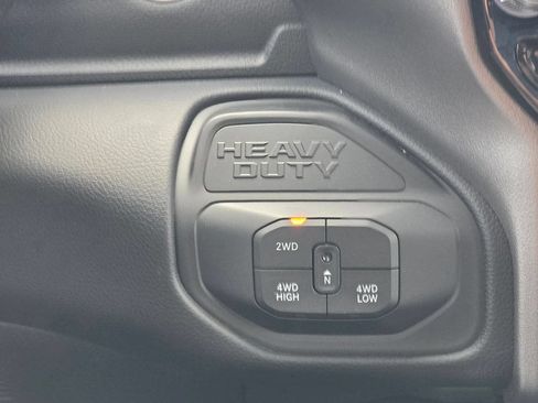 New 2026 RAM 3500 Laramie AWD/4WD image 15