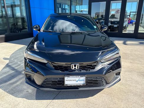 Used 2024 Honda Civic Sport image 2