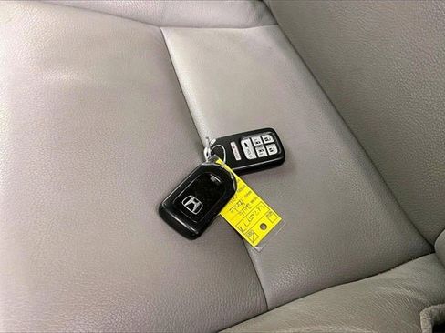 Used 2016 Honda Odyssey EX-L image 14