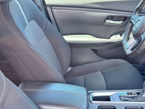 Used 2022 Nissan Sentra SV w/ Trunk Package FWD image 10