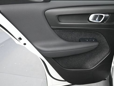 Certified 2023 Volvo XC40 Recharge Plus AWD/4WD image 20