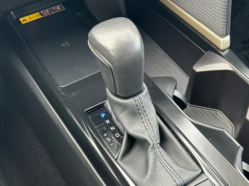 Certified 2025 Toyota Camry SE image 20