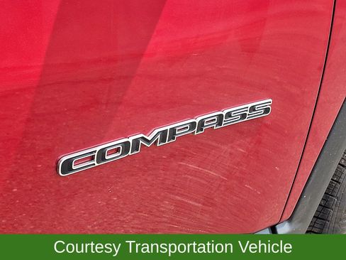 New 2025 Jeep Compass Limited w/ Sun & Sound Group AWD/4WD image 12