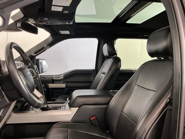 Used 2017 Ford F150 Lariat w/ Equipment Group 502A Luxury AWD/4WD image 16