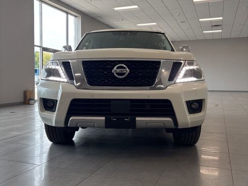 Used 2018 Nissan Armada Platinum image 10
