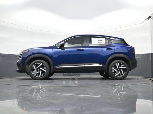 Used 2026 Nissan Kicks SV FWD image 23