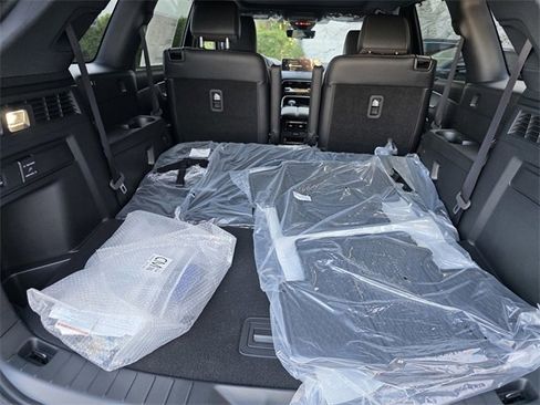 New 2026 MAZDA CX-90 Plug-In Hybrid w/ Premium Plus image 18