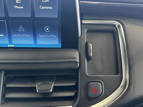 Certified 2023 Chevrolet Tahoe Z71 w/ Luxury Package image 15