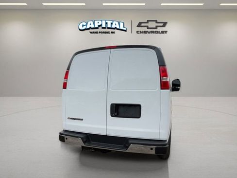 New 2025 Chevrolet Express 2500 Work Van w/ Driver Convenience Package image 4