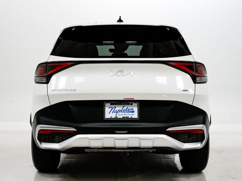 Certified 2024 Kia Sportage LX image 28