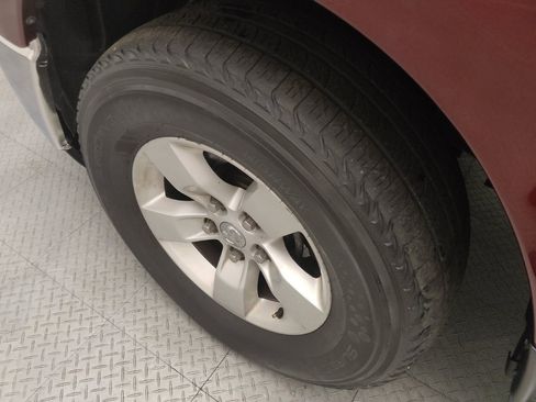 Used 2022 RAM 1500 Classic SLT RWD image 31
