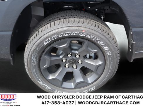 New 2026 RAM 1500 Express AWD/4WD image 11