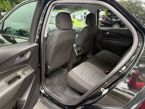 Used 2023 Chevrolet Equinox LT AWD/4WD image 11
