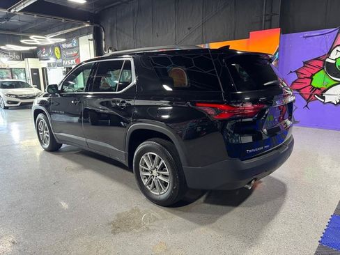 Used 2023 Chevrolet Traverse LT w/ LPO, Cargo Package AWD/4WD image 3