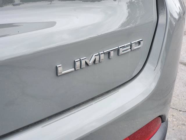 Used 2023 Jeep Compass Limited AWD/4WD image 30