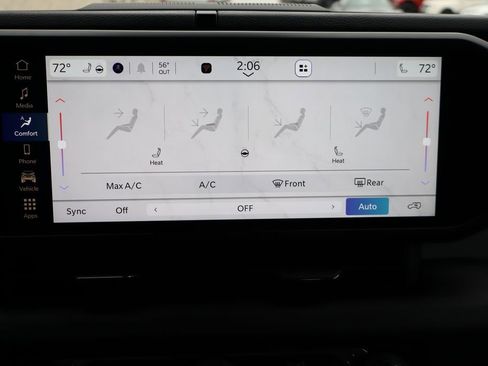 Used 2024 Jeep Wrangler Willys image 9