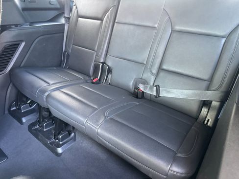 Used 2024 Chevrolet Tahoe LT image 18