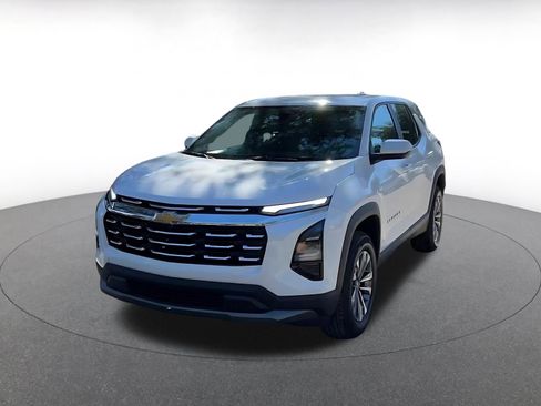 Used 2025 Chevrolet Equinox LT image 7