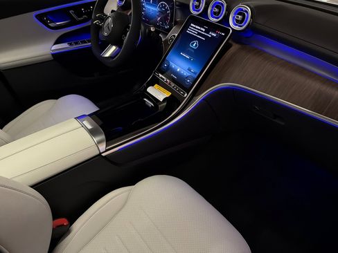 New 2026 Mercedes-Benz GLC 300 image 15