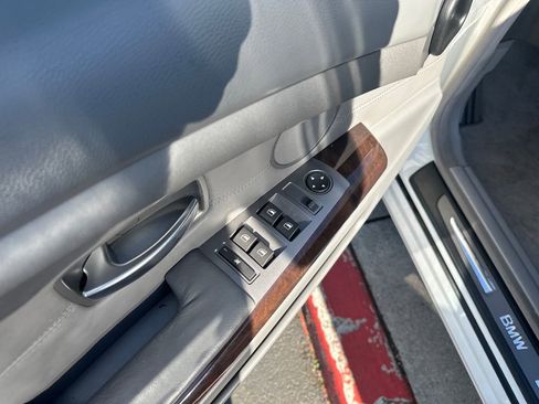 Used 2003 BMW 745Li image 11