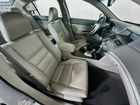 Used 2009 Honda Accord EX-L image 28