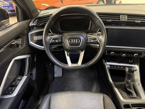 Used 2020 Audi Q3 2.0T Premium AWD/4WD image 17