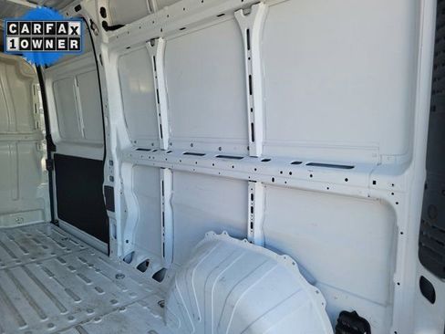 Used 2025 RAM ProMaster 2500 w/ Convenience Group FWD image 10