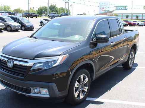 Used 2019 Honda Ridgeline RTL-E image 4
