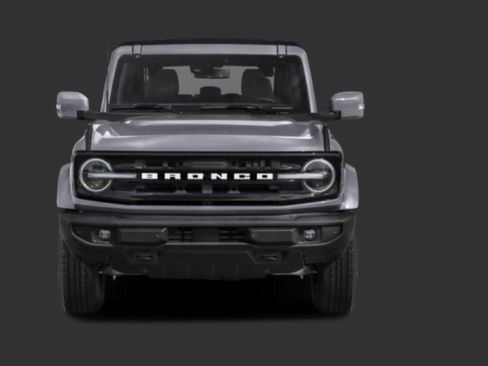 Used 2024 Ford Bronco Outer Banks image 4