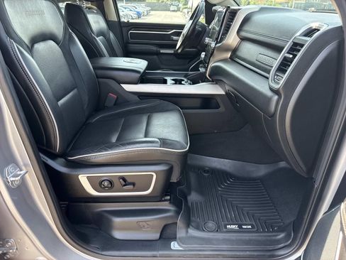 Used 2019 RAM 1500 Laramie AWD/4WD image 25