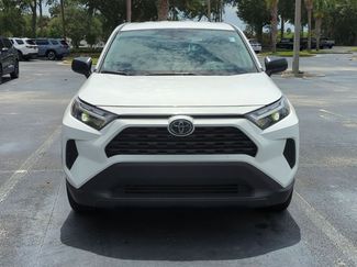 Used 2024 Toyota RAV4 LE FWD video 2