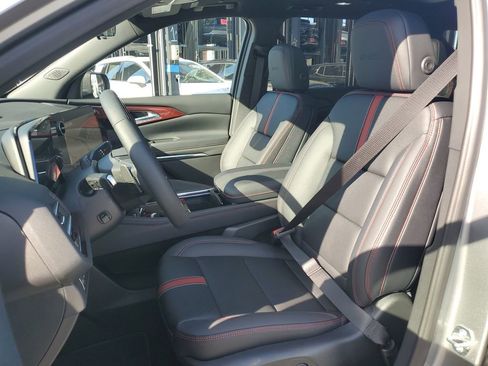 New 2026 Chevrolet Traverse RS image 20