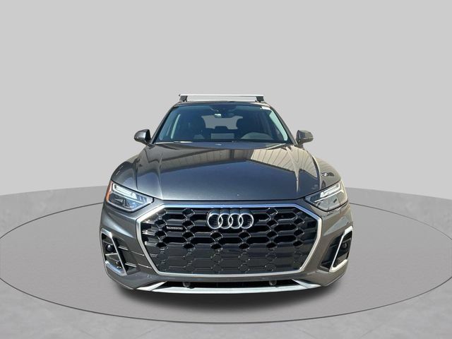 Used 2023 Audi Q5 2.0T Premium w/ Convenience Package AWD/4WD image 11