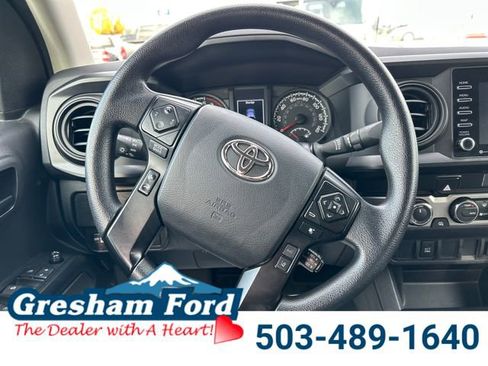 Used 2022 Toyota Tacoma SR image 16