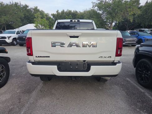 Used 2026 RAM 2500 Laramie AWD/4WD image 5