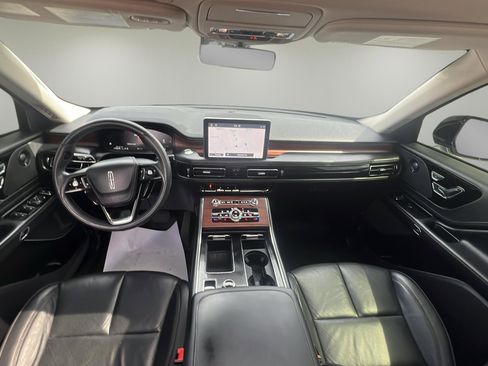 Used 2022 Lincoln Aviator Reserve image 9